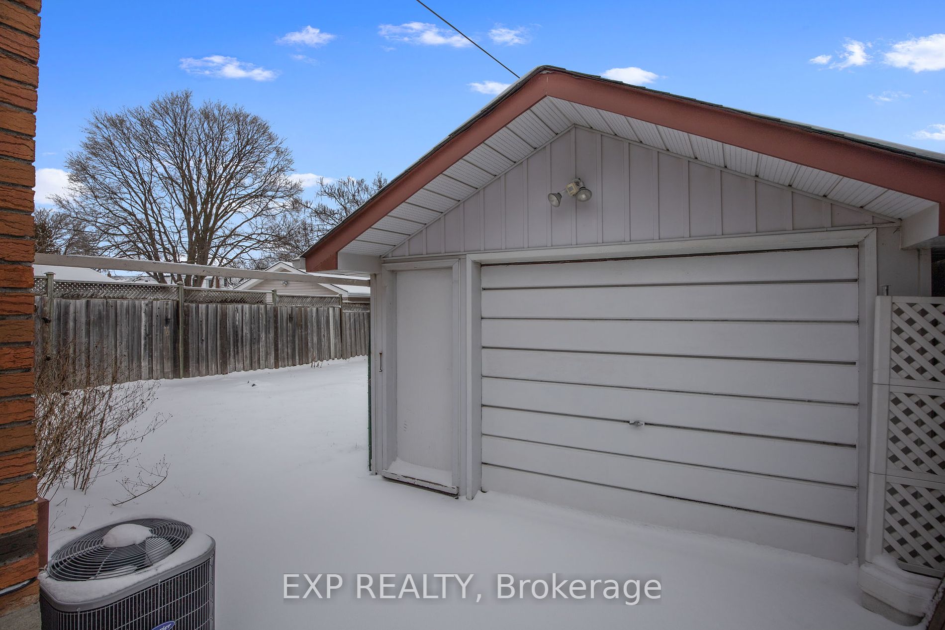 159 Cadillac Avenue S