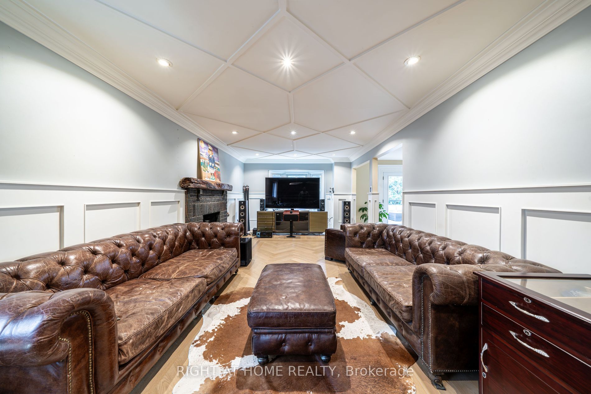 79 Kearney Dr