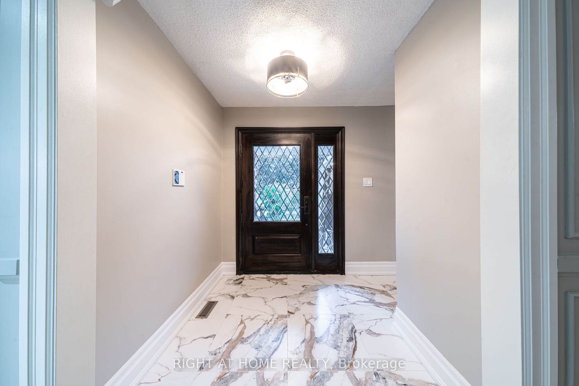 79 Kearney Dr
