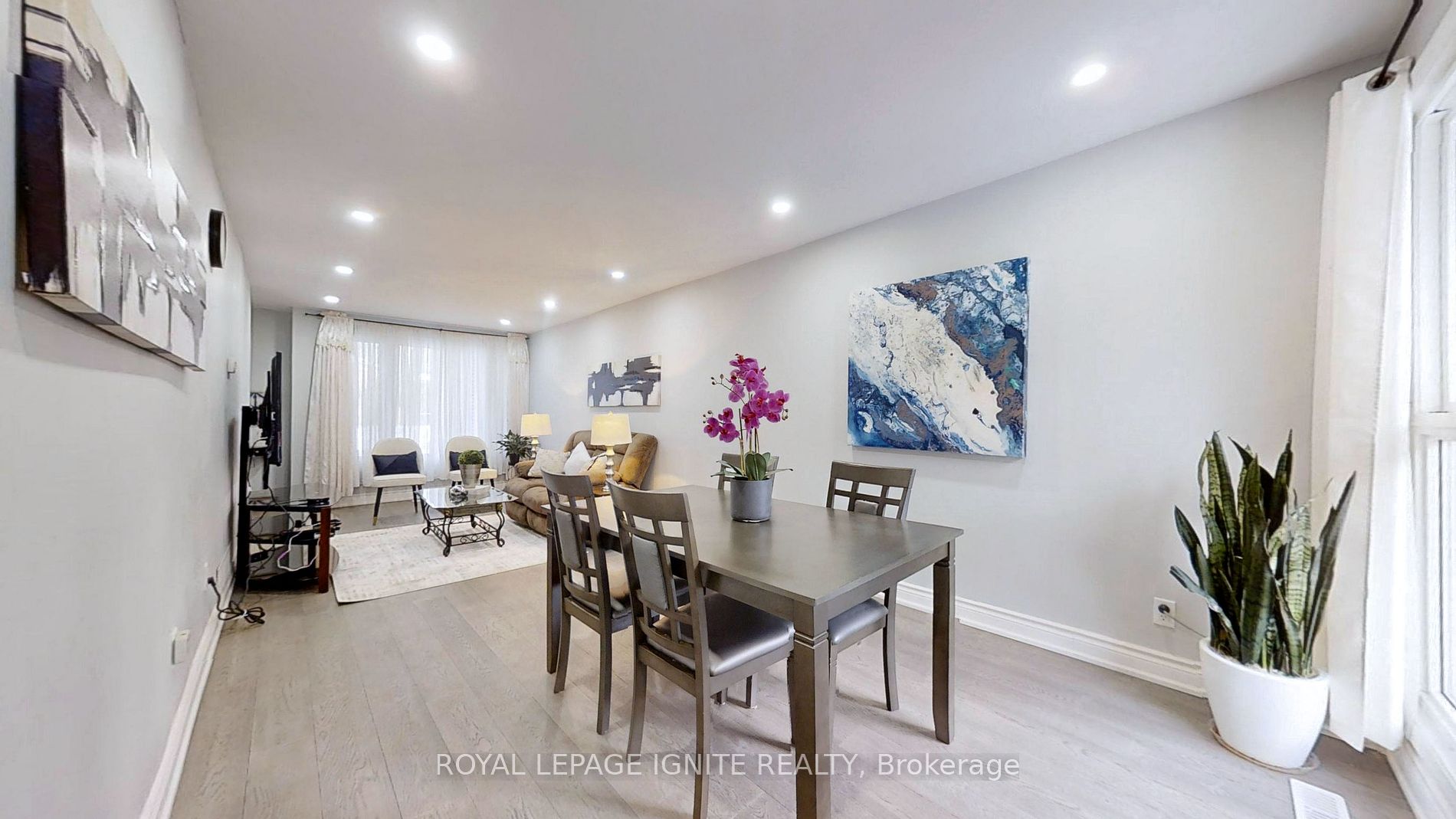 1021 Midland Ave, #9