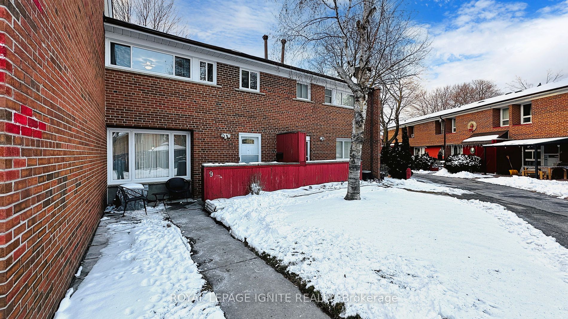 1021 Midland Ave, #9