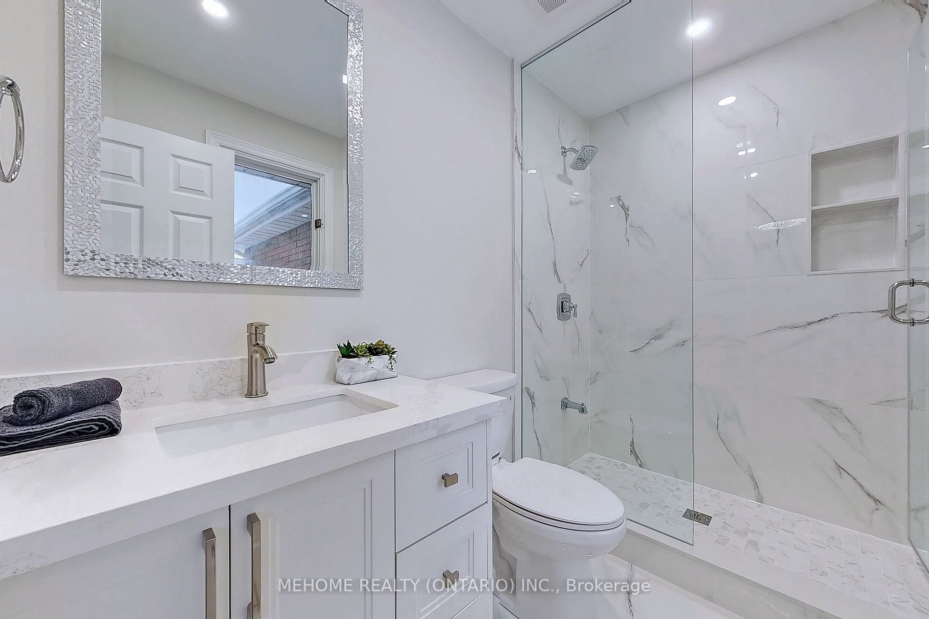 56 Dalmatian Cres