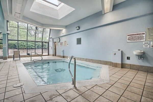 225 Bamburgh Circ, #103