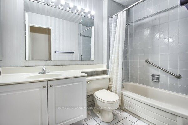 225 Bamburgh Circ, #103
