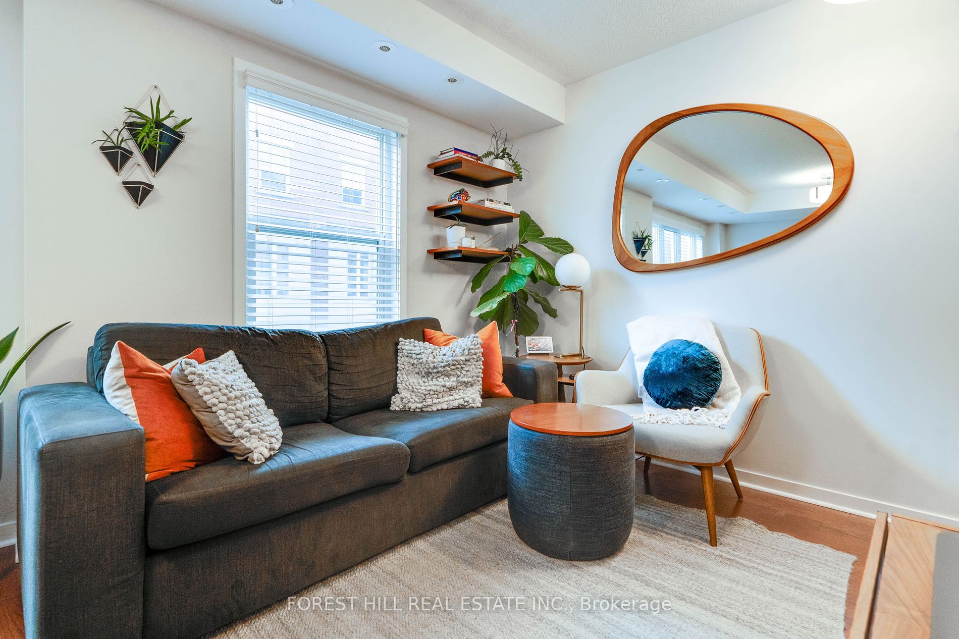 29 Frances Loring Lane, #3