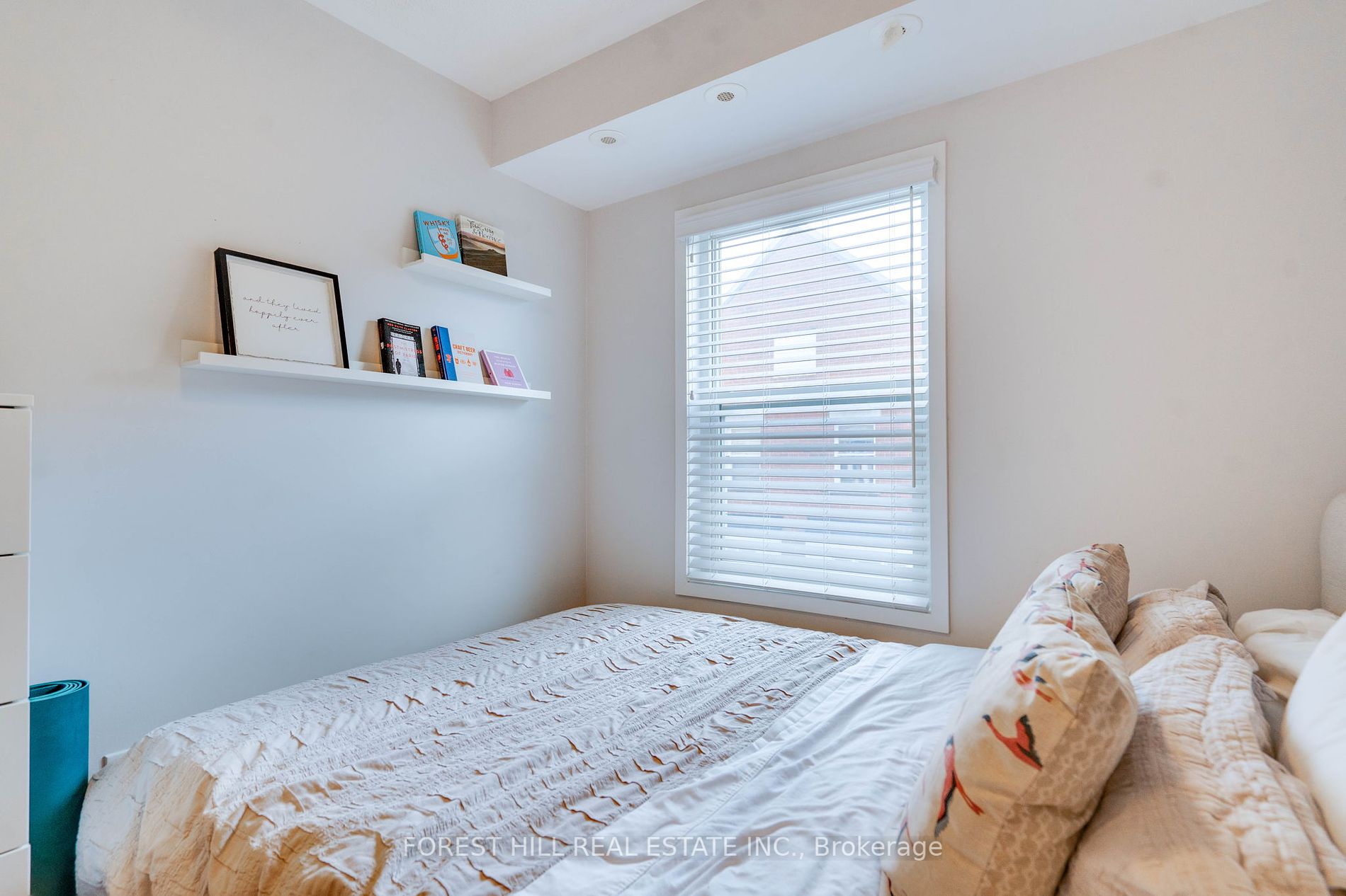 29 Frances Loring Lane, #3