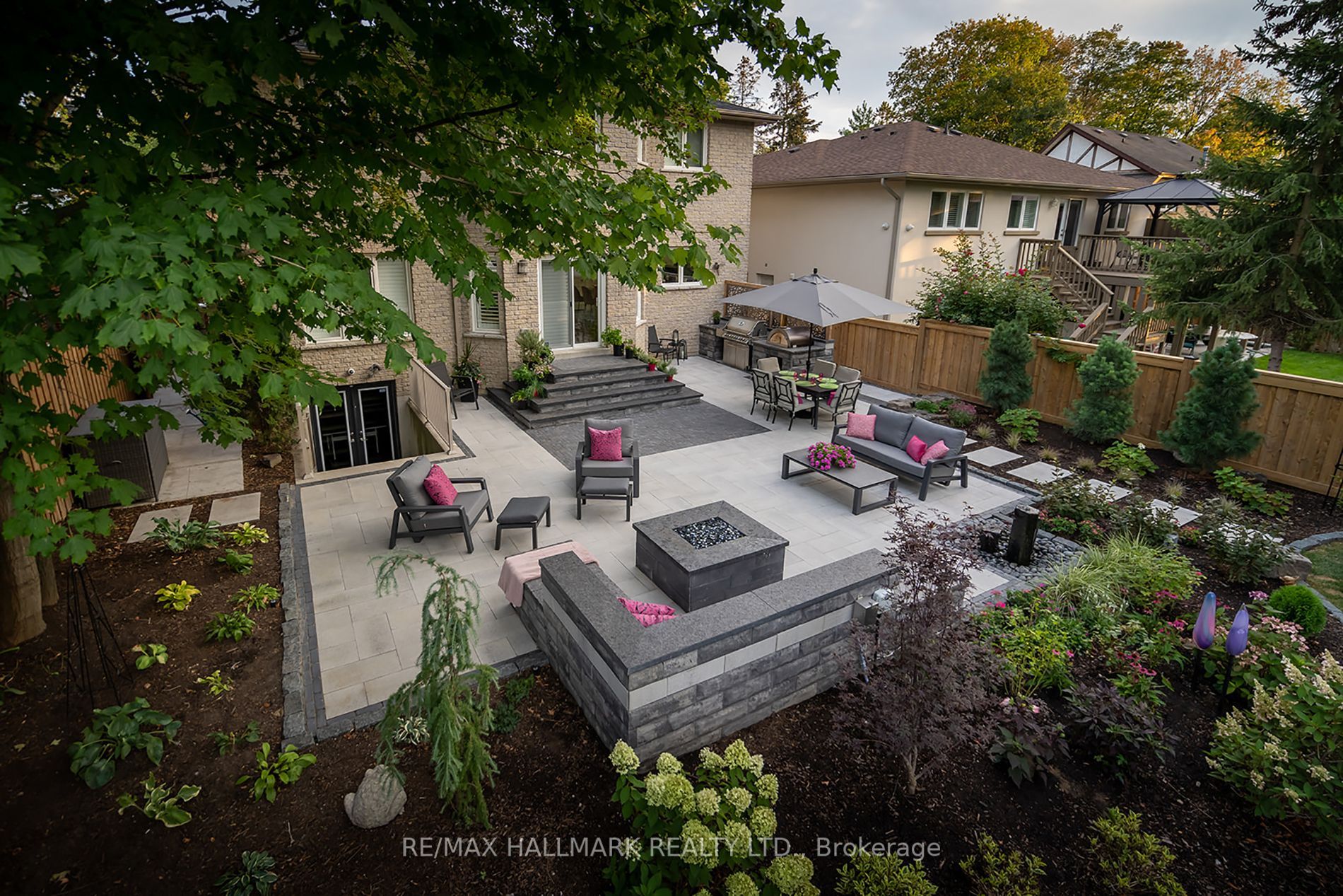 165 Bathgate Dr
