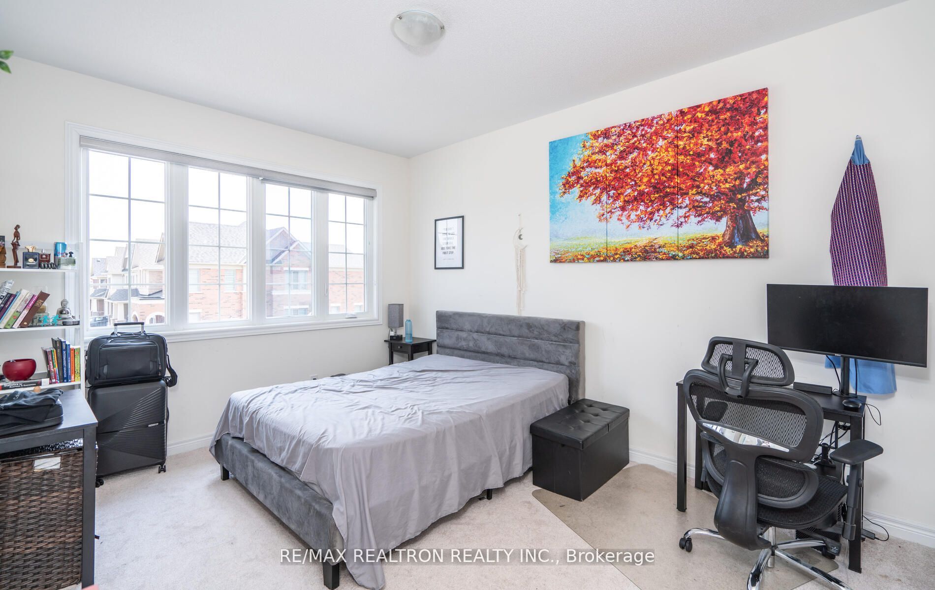 2496 Orchestrate Dr