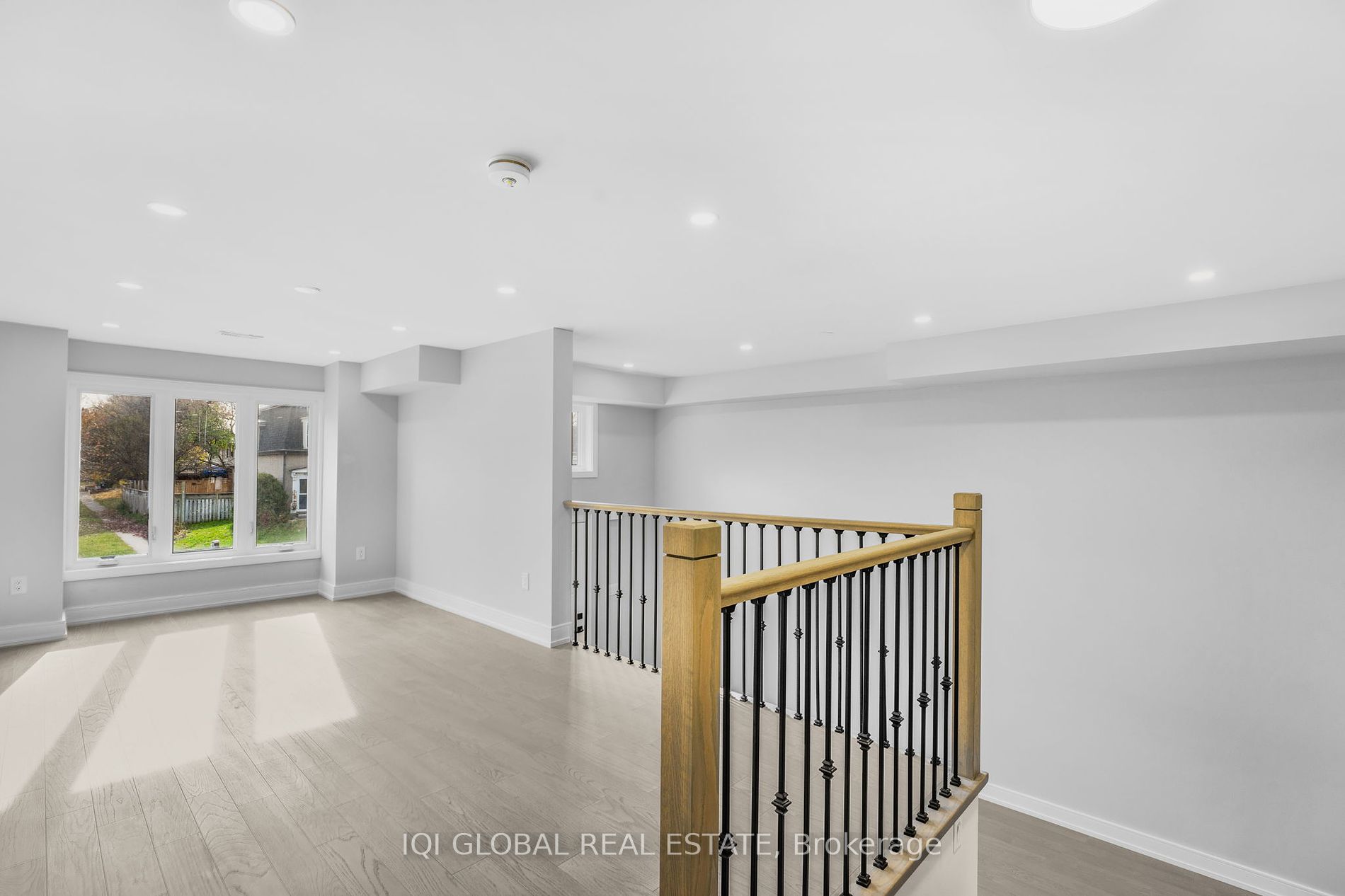310 Anderson Ave