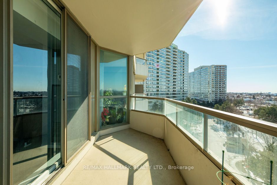5 Greystone Walk Dr, #801