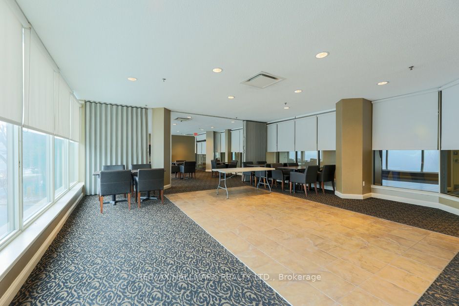 5 Greystone Walk Dr, #801