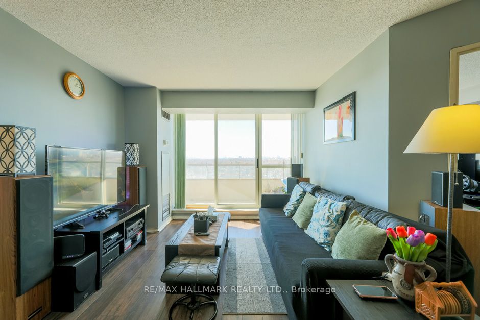 5 Greystone Walk Dr, #801