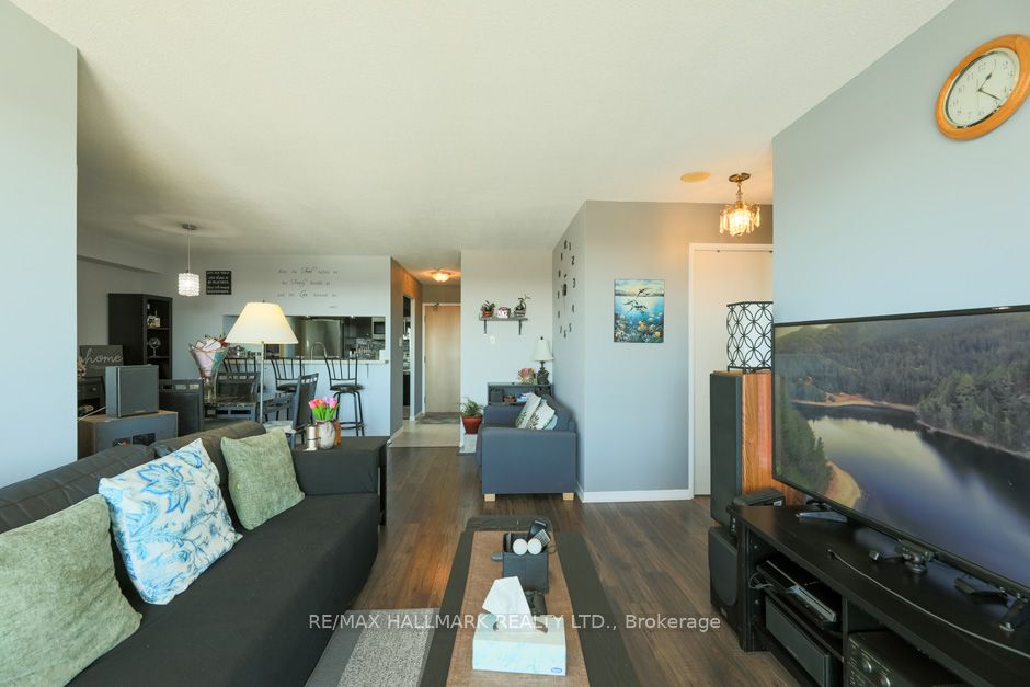 5 Greystone Walk Dr, #801
