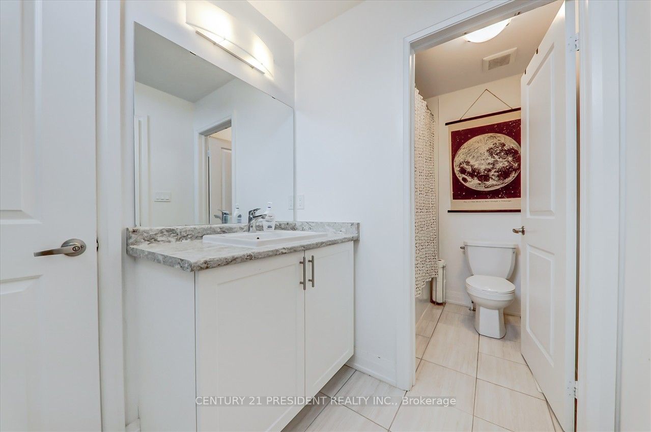 18 Blenheim Circle