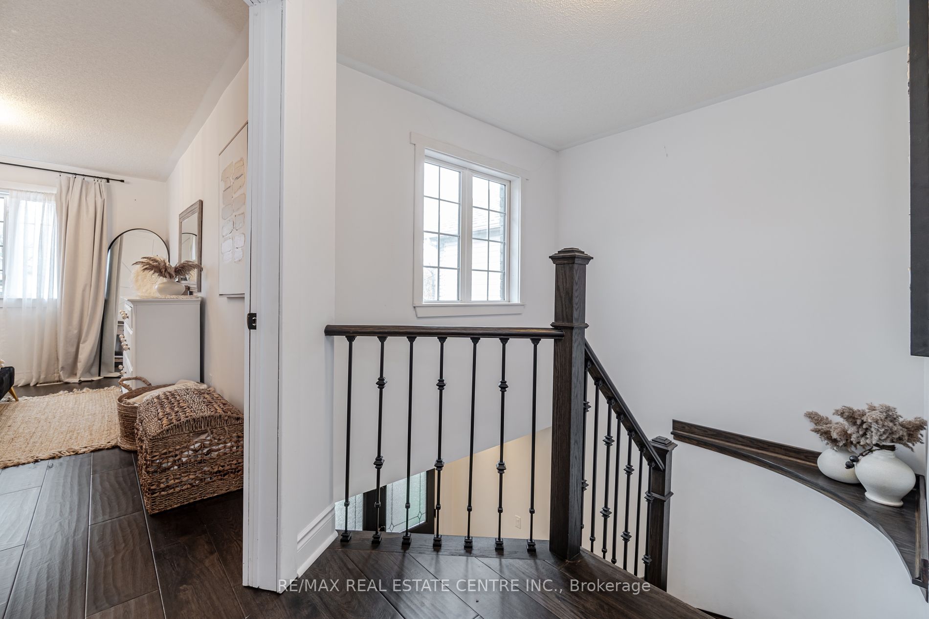 77 Lownie Court