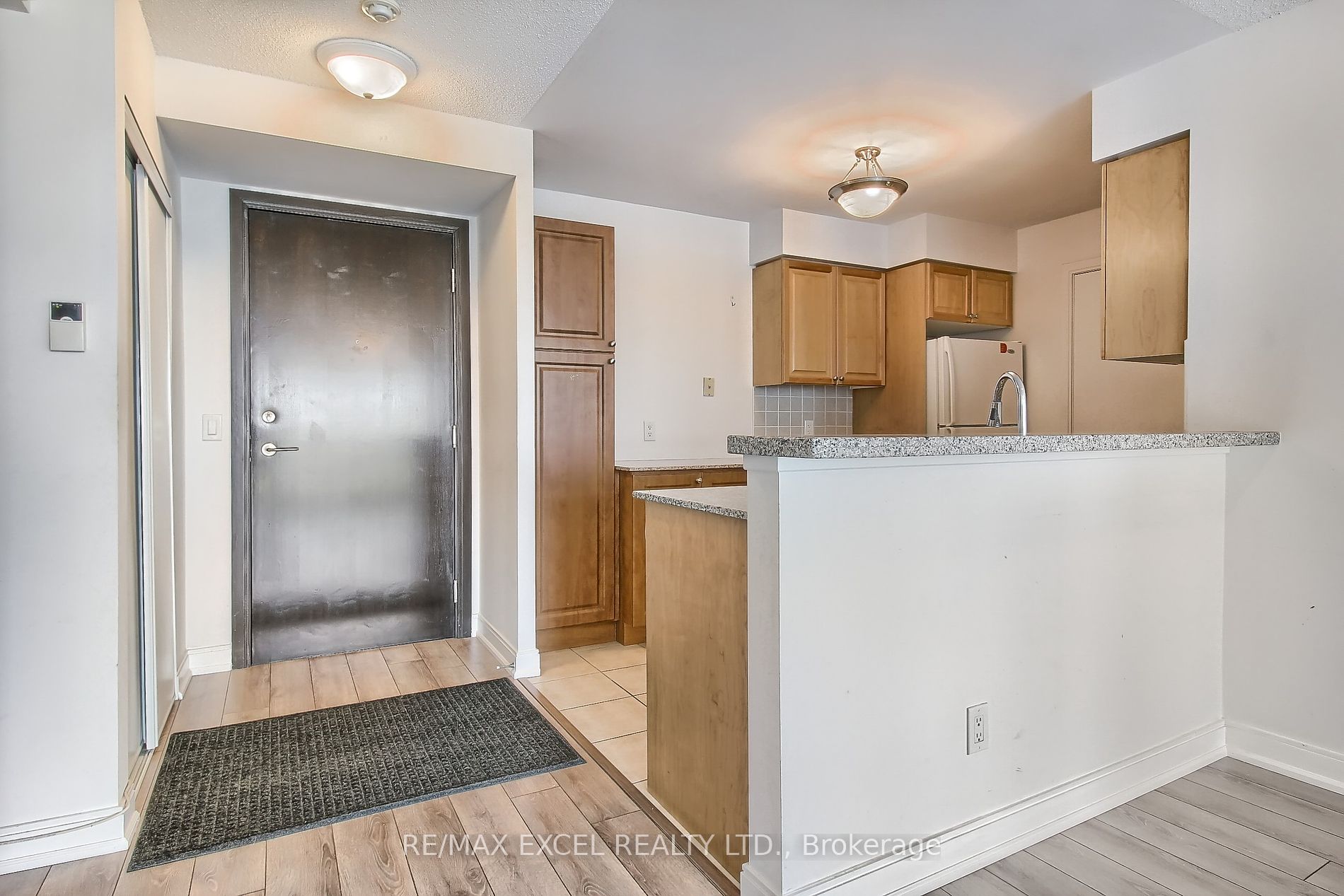 238 Bonis Ave, #2219