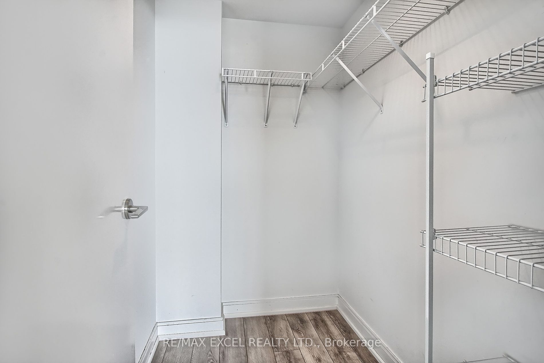 238 Bonis Ave, #2219