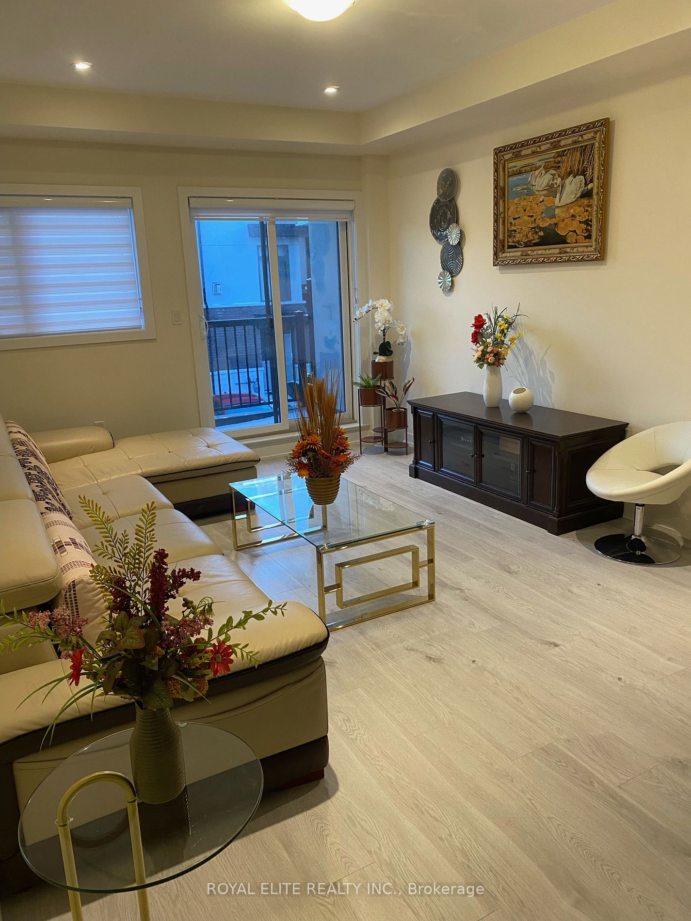 250 Finch Avenue #102