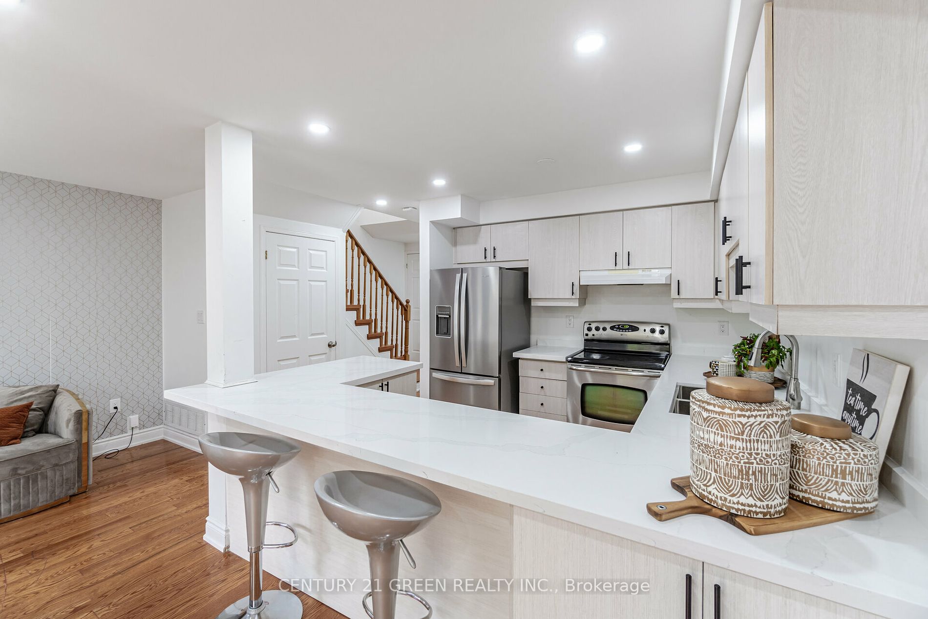 1610 Autumn Cres