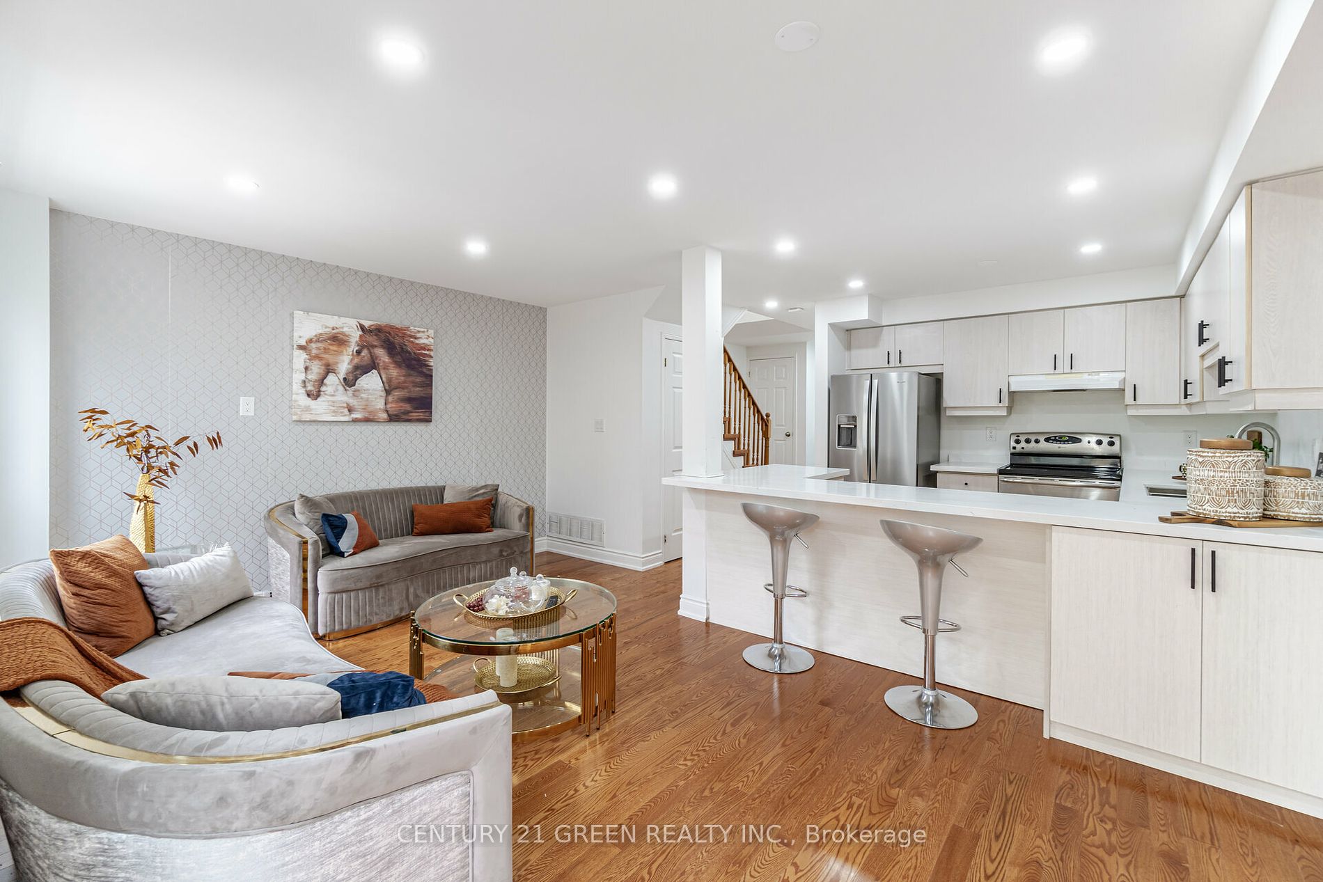 1610 Autumn Cres