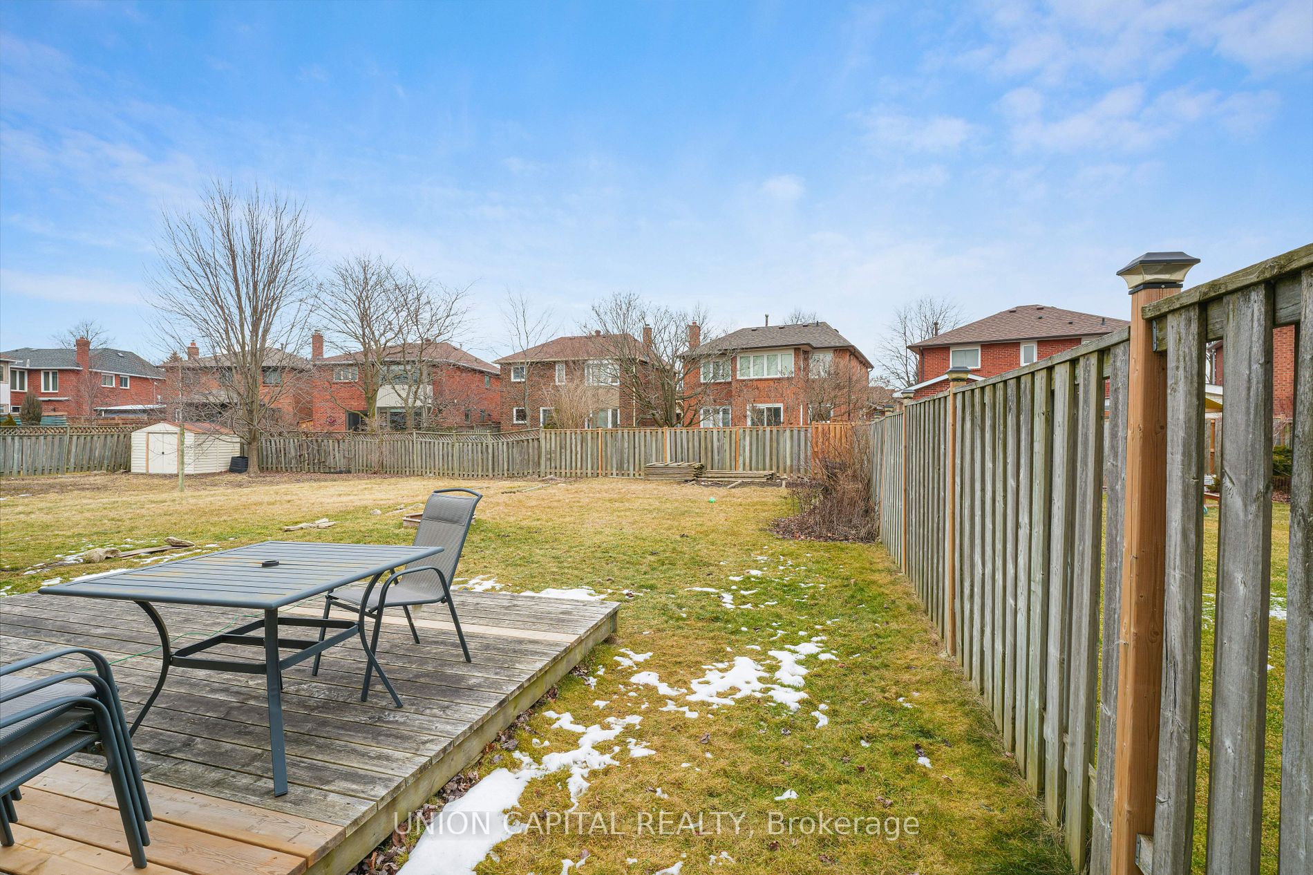 73 HUMPHREY Drive