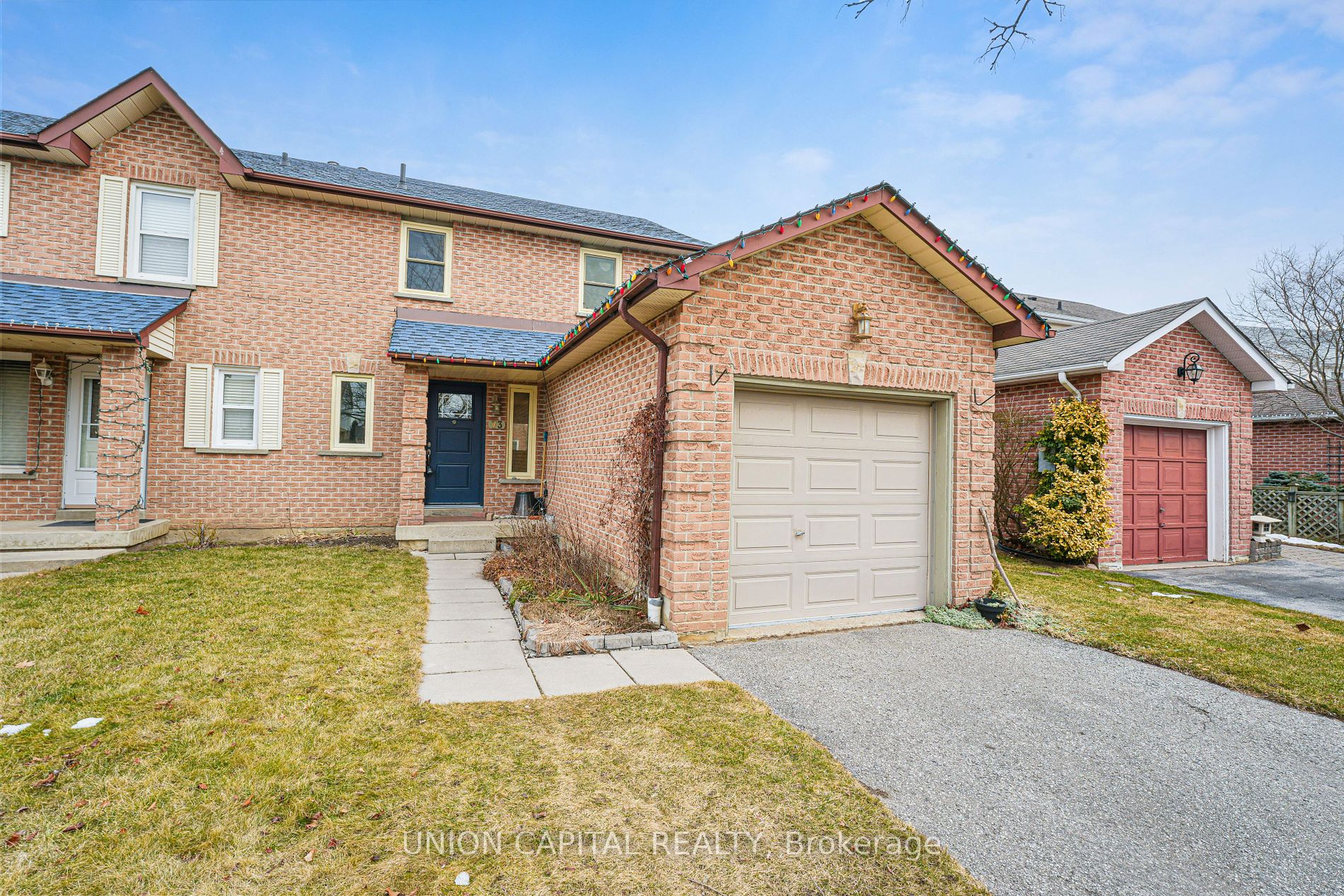73 HUMPHREY Drive