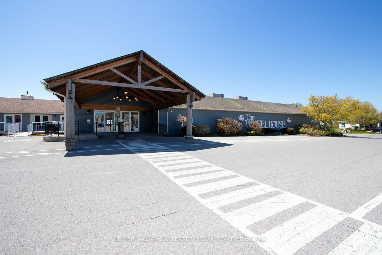 73 Wilmot Tr