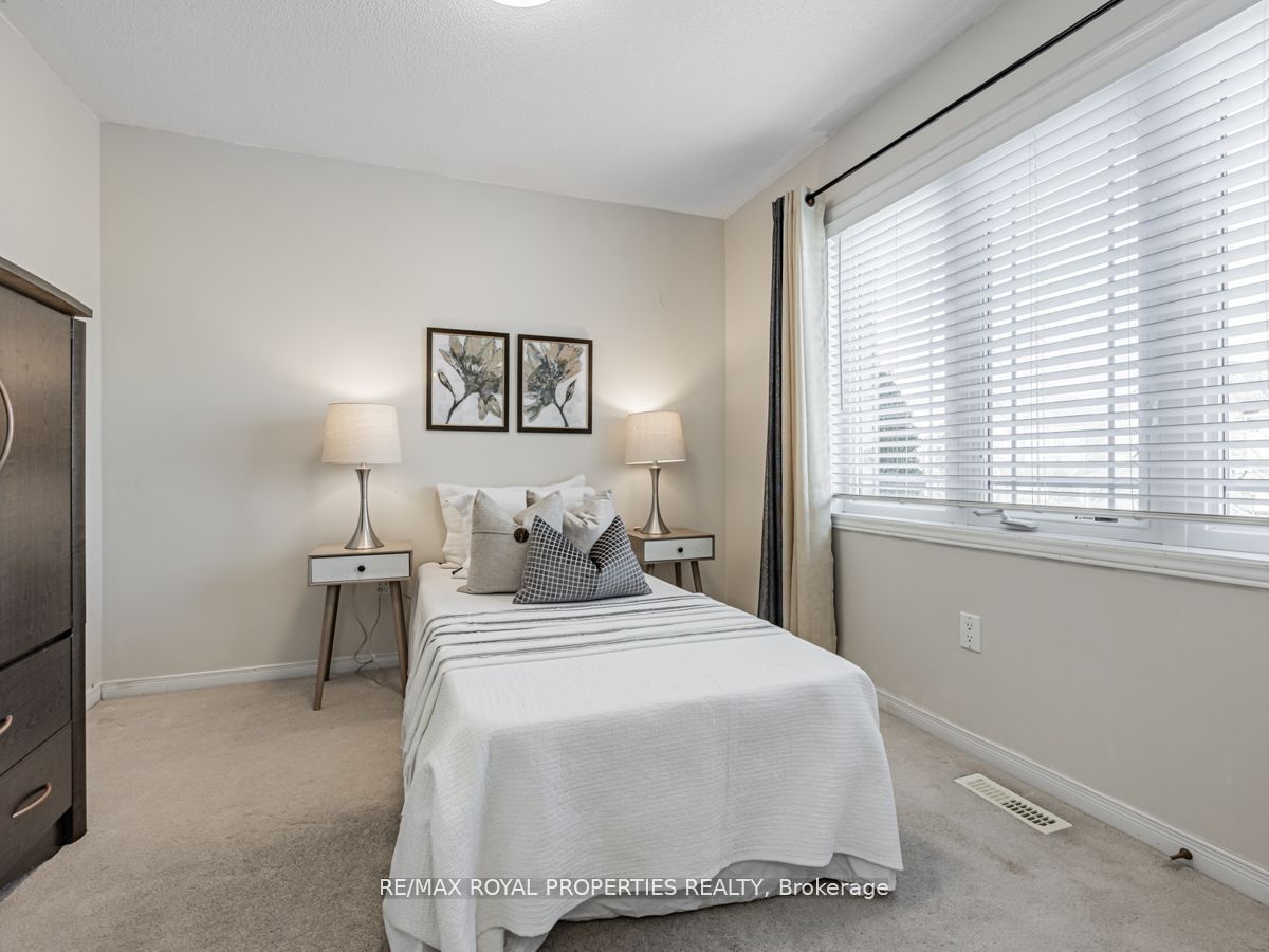 9 Brackenridge St