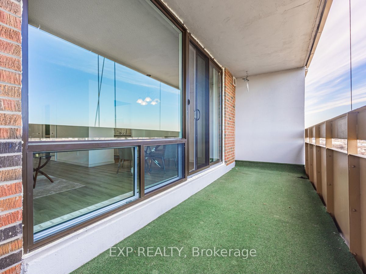1210 Radom Street, #910