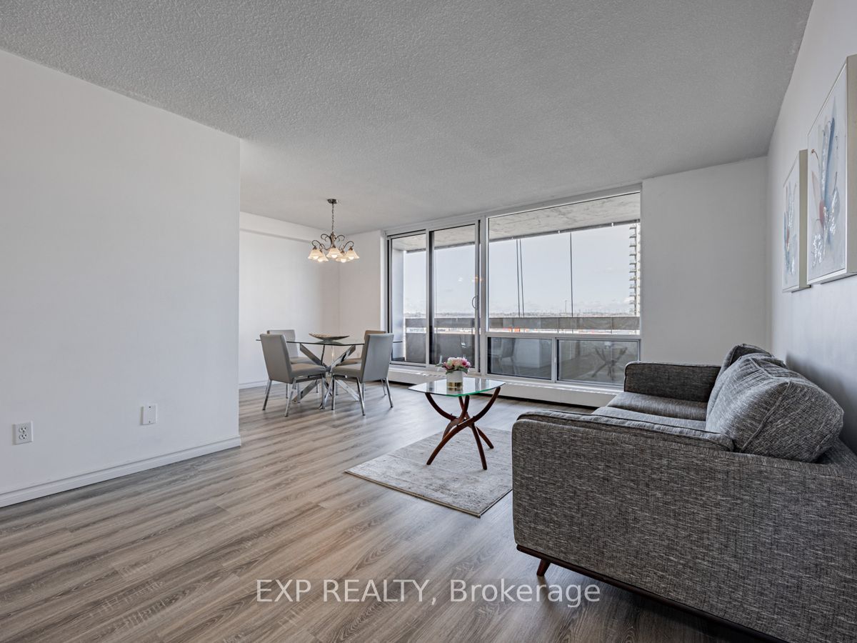 1210 Radom Street, #910