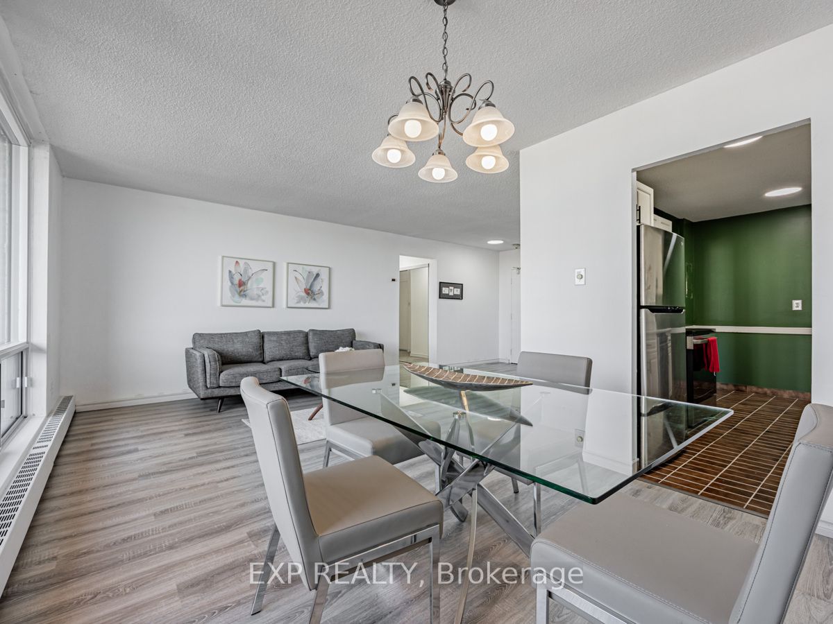 1210 Radom Street, #910