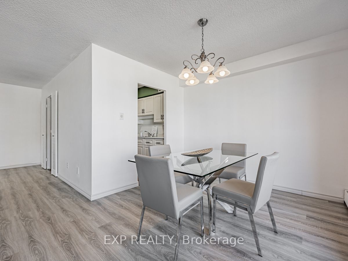 1210 Radom Street, #910