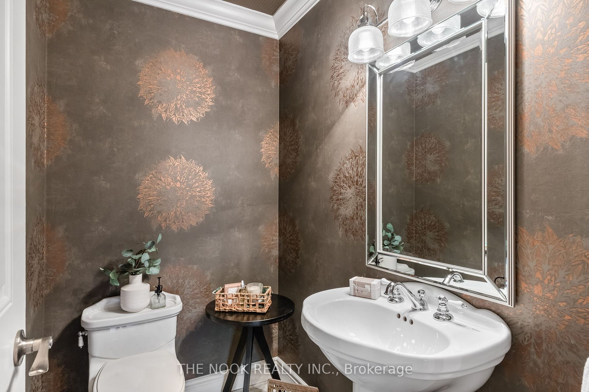 103 Orchard Crt