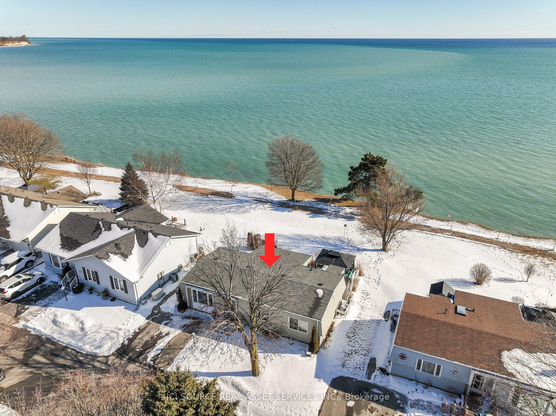 73 Bluffs Road