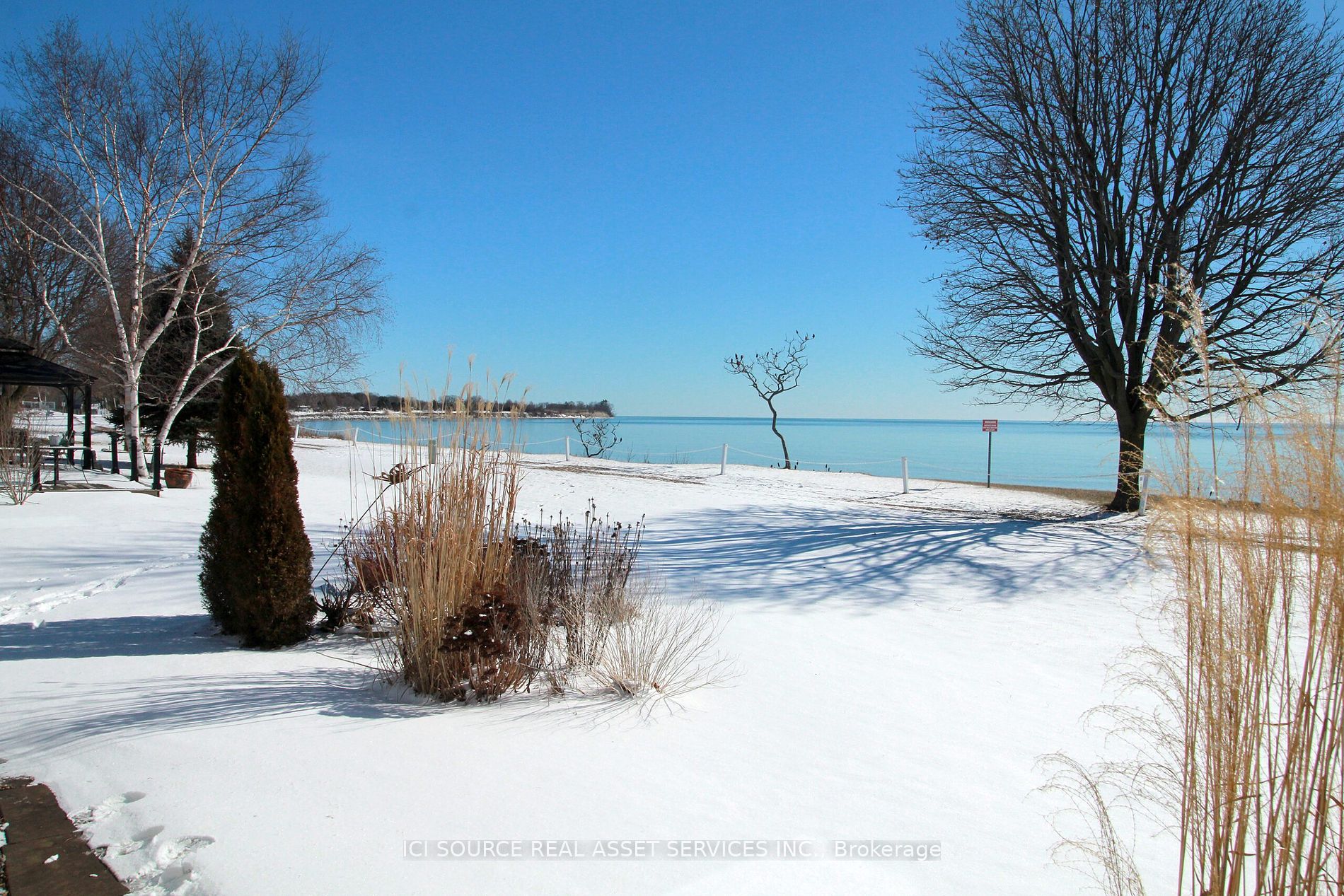 73 Bluffs Road