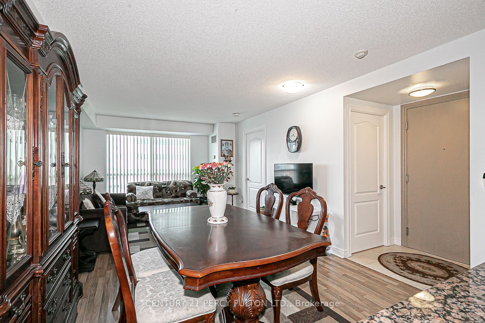 70 Town Centre Crt, #504