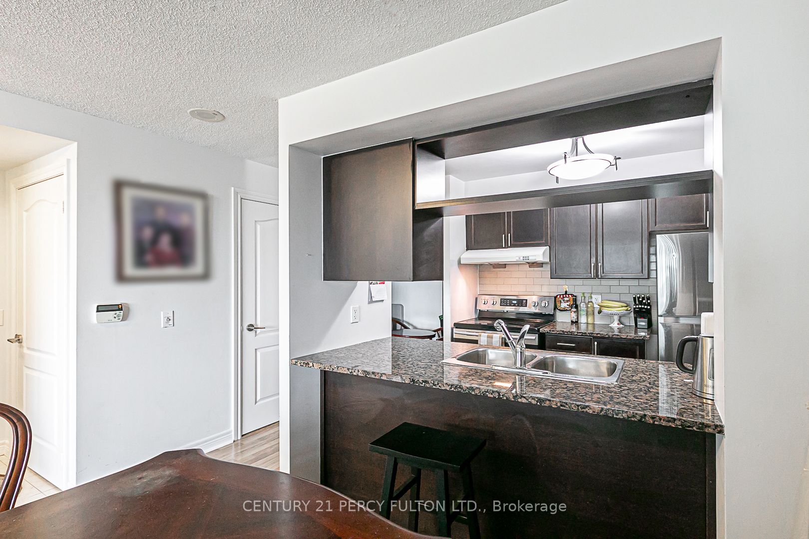 70 Town Centre Crt, #504