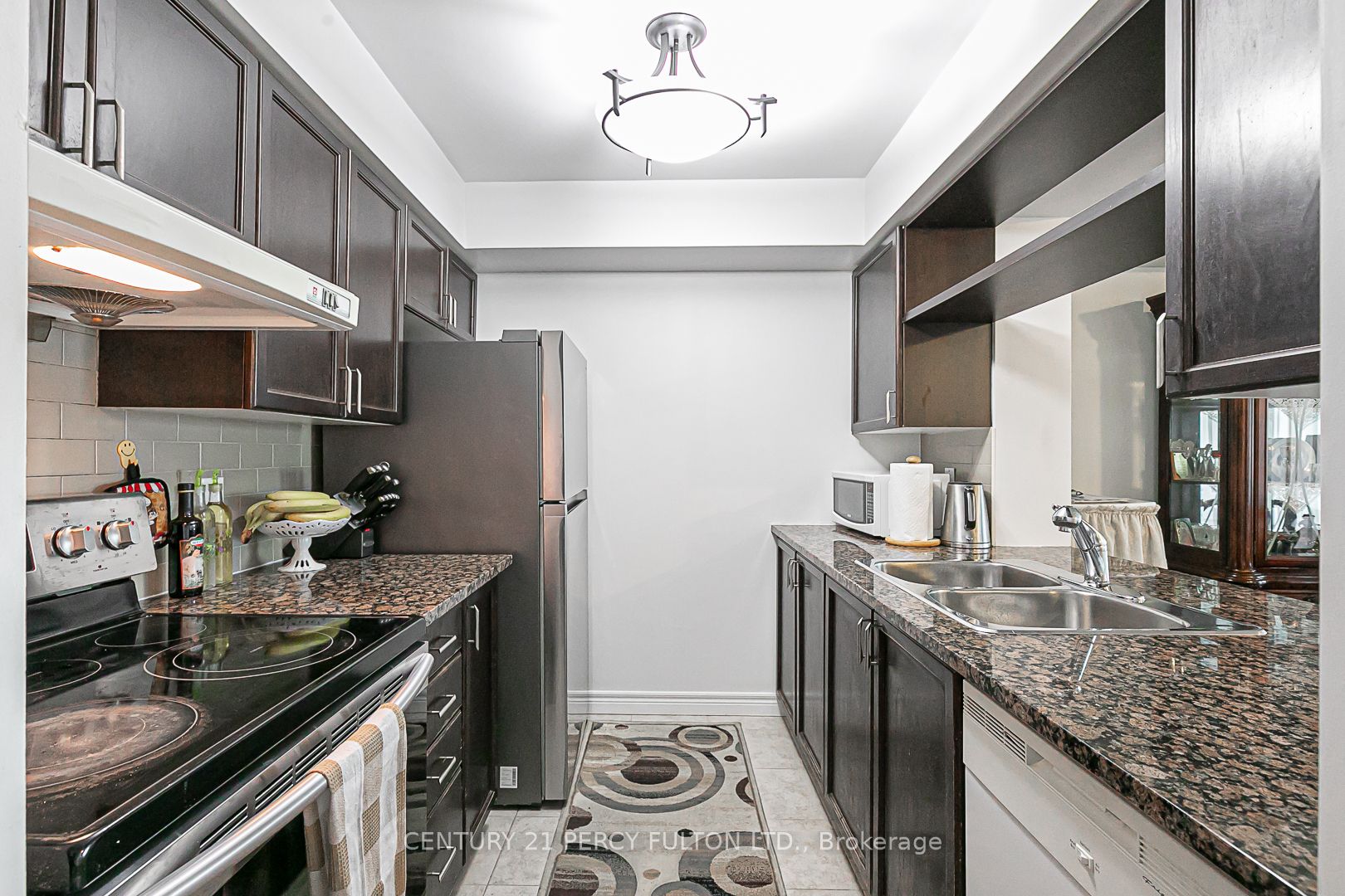 70 Town Centre Crt, #504