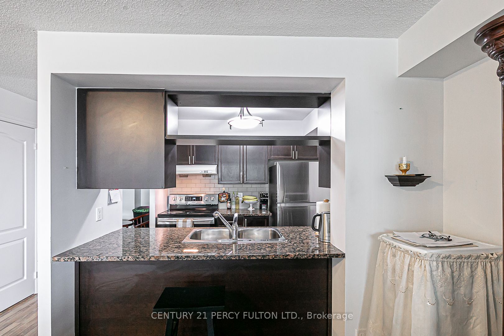 70 Town Centre Crt, #504