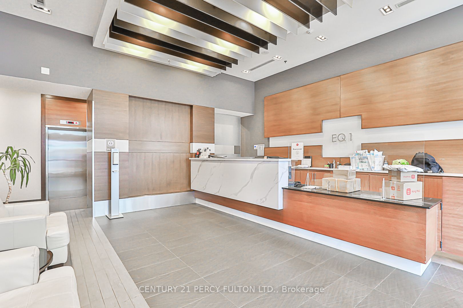 70 Town Centre Crt, #504