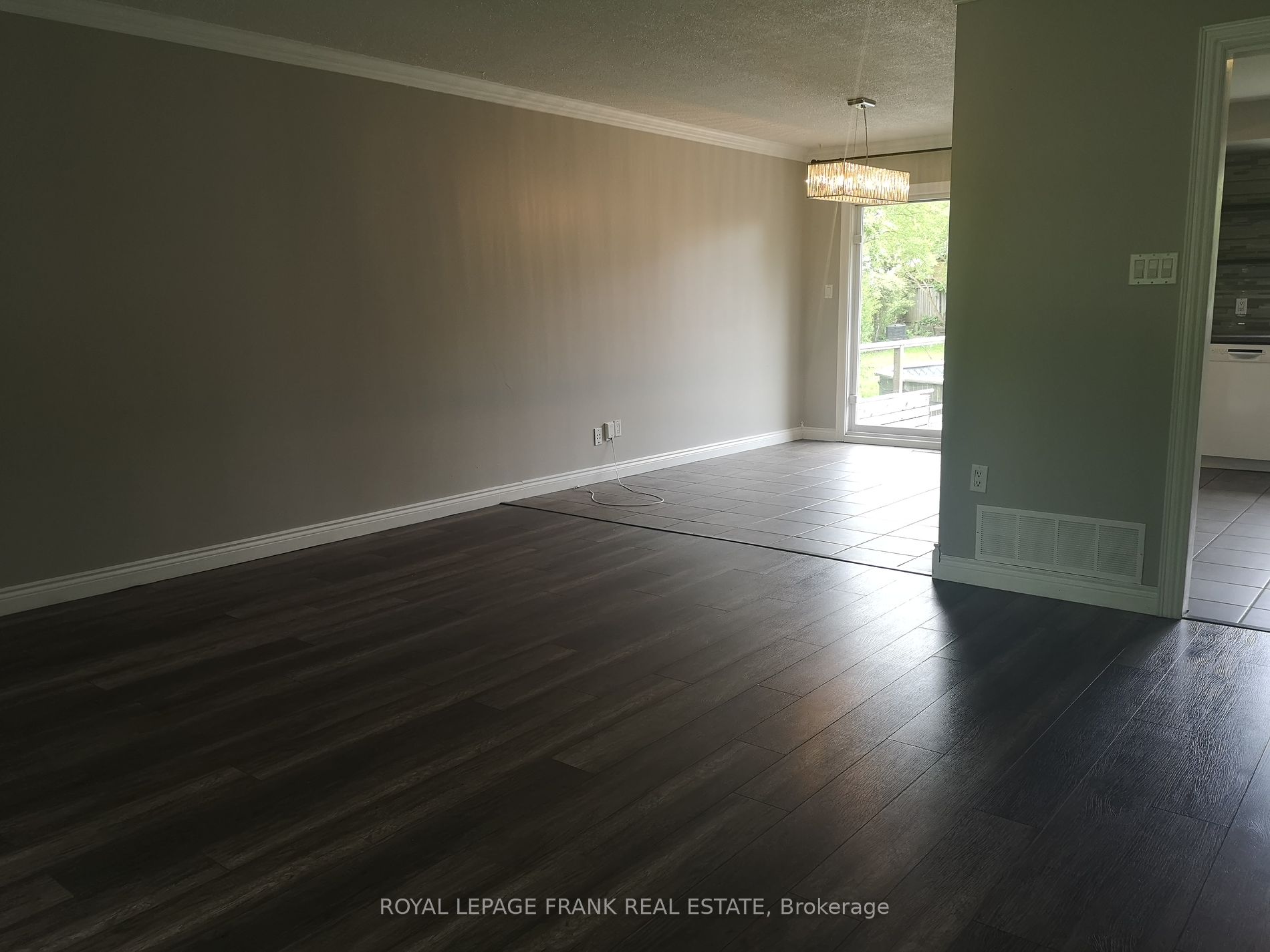44 Deerpark Cres