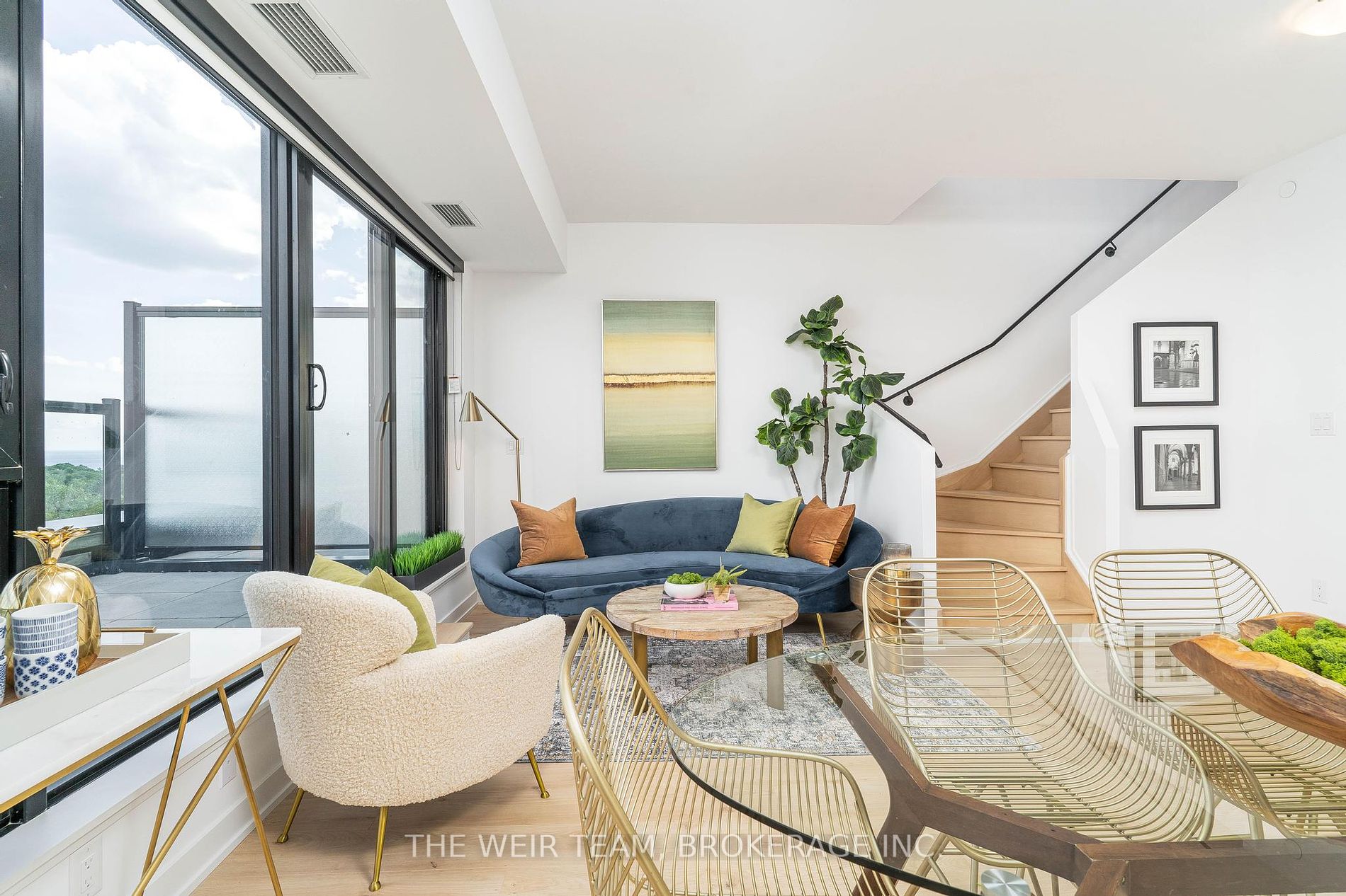 2799 Kingston Rd, #902