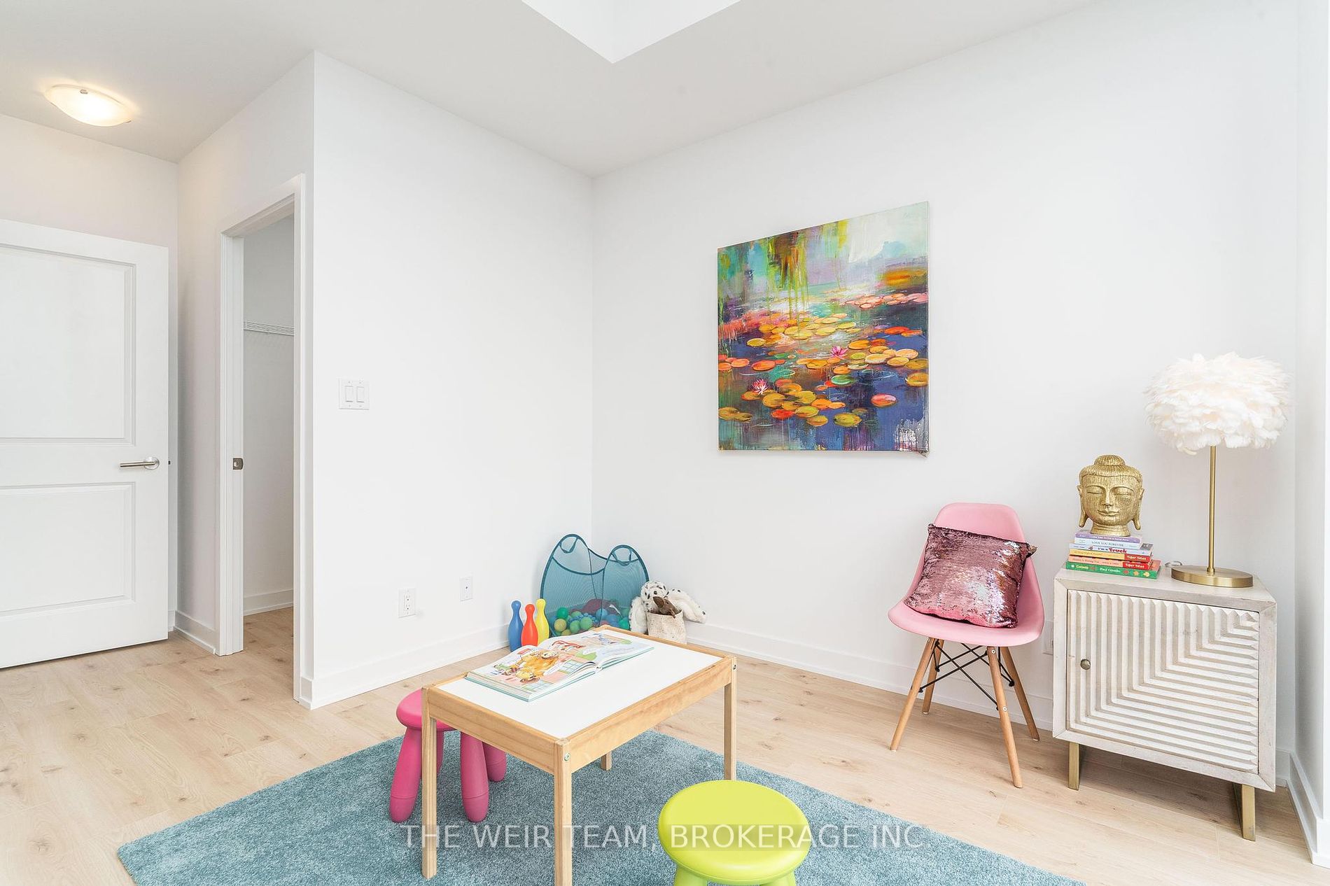 2799 Kingston Rd, #902