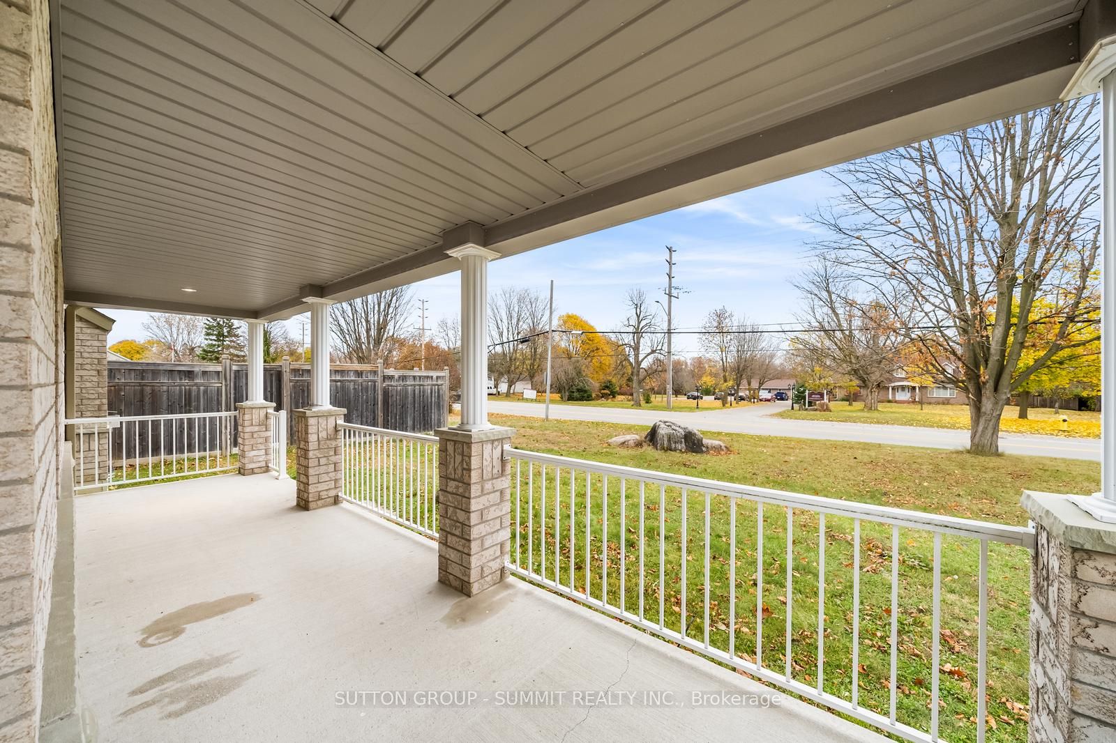 2 Westmore St