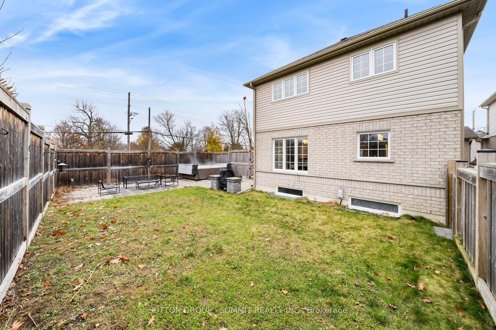 2 Westmore St