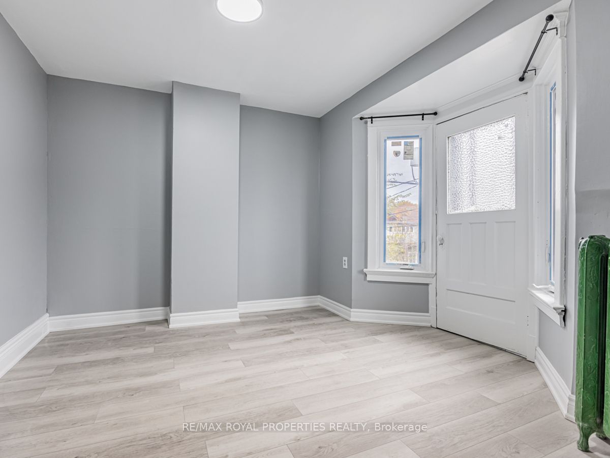 84 Doncaster Avenue