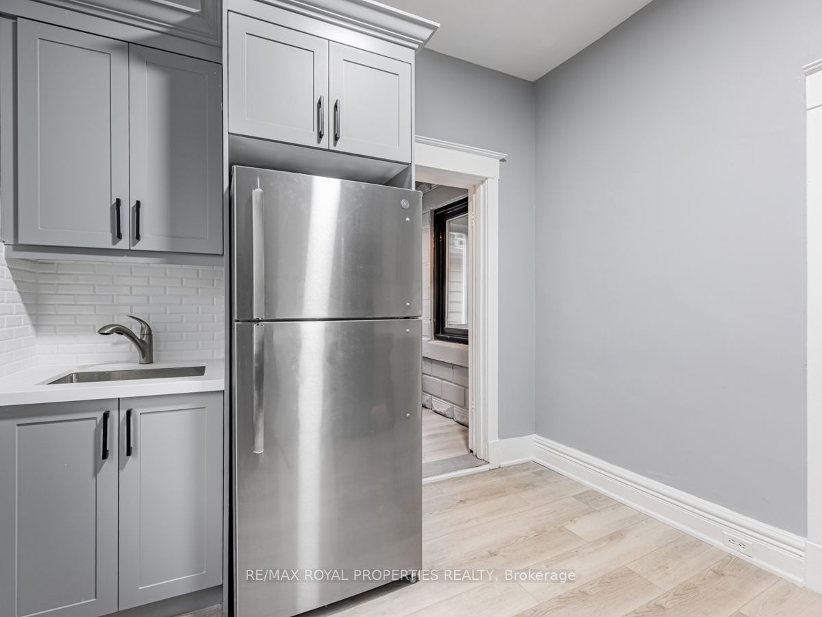 84 Doncaster Avenue