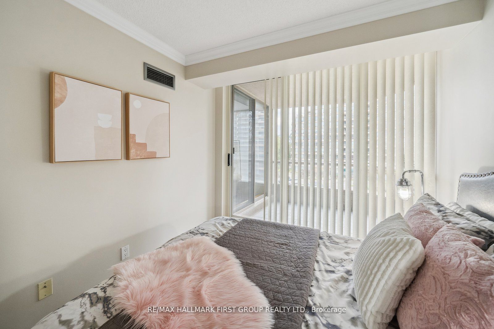 20 Guildwood Pkwy, #410