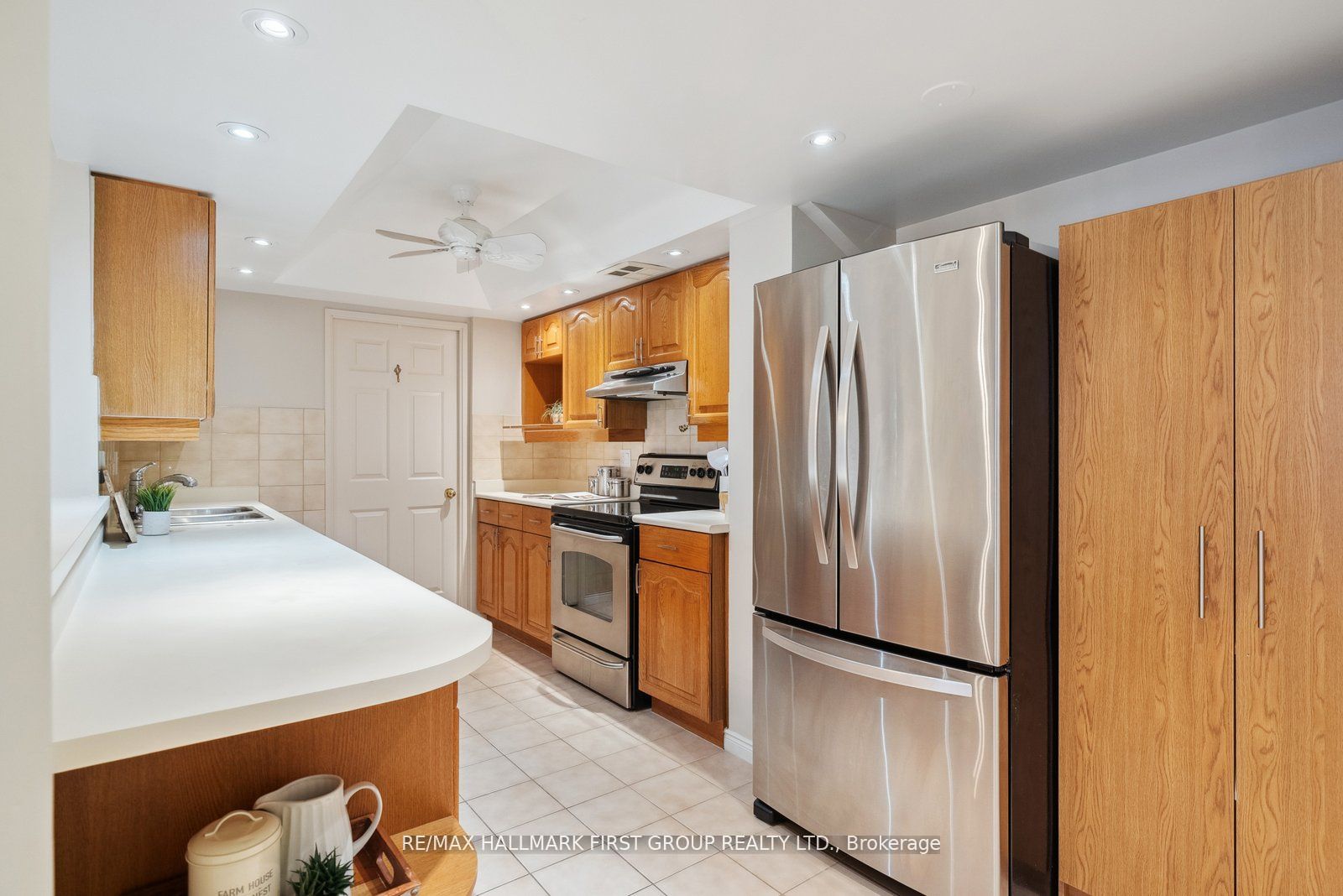 20 Guildwood Pkwy, #410