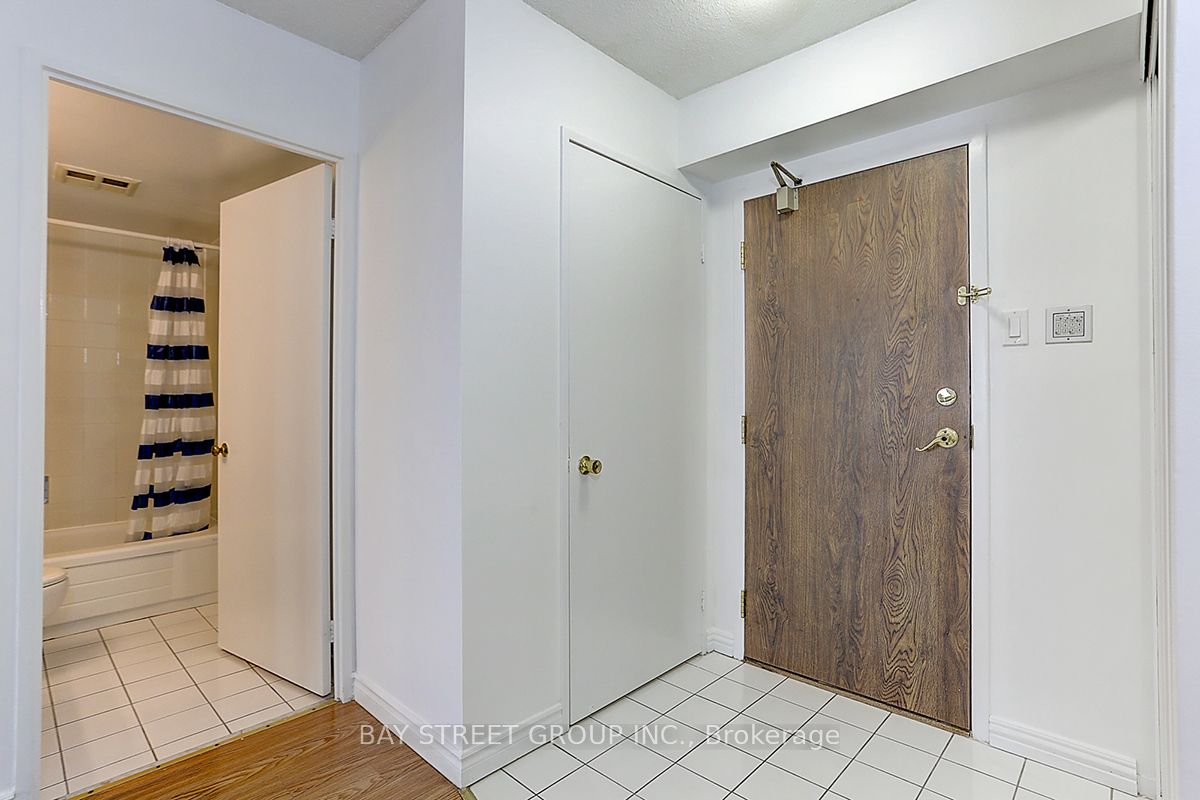 330 Alton Towers Circle, #603